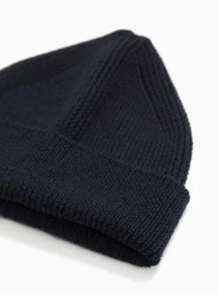 Beanie Navy<The English Difference Best