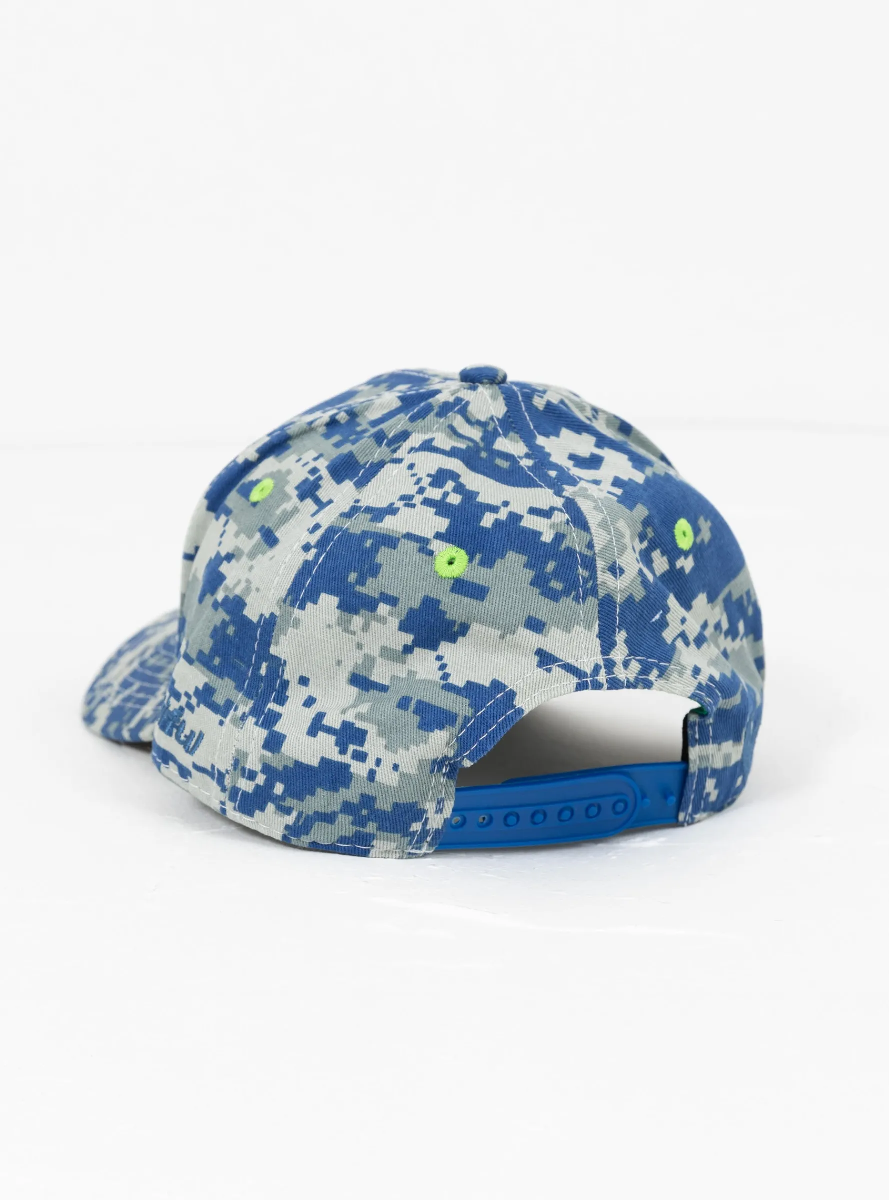 b.E Hat Blue Digicamo<b.Eautiful Online