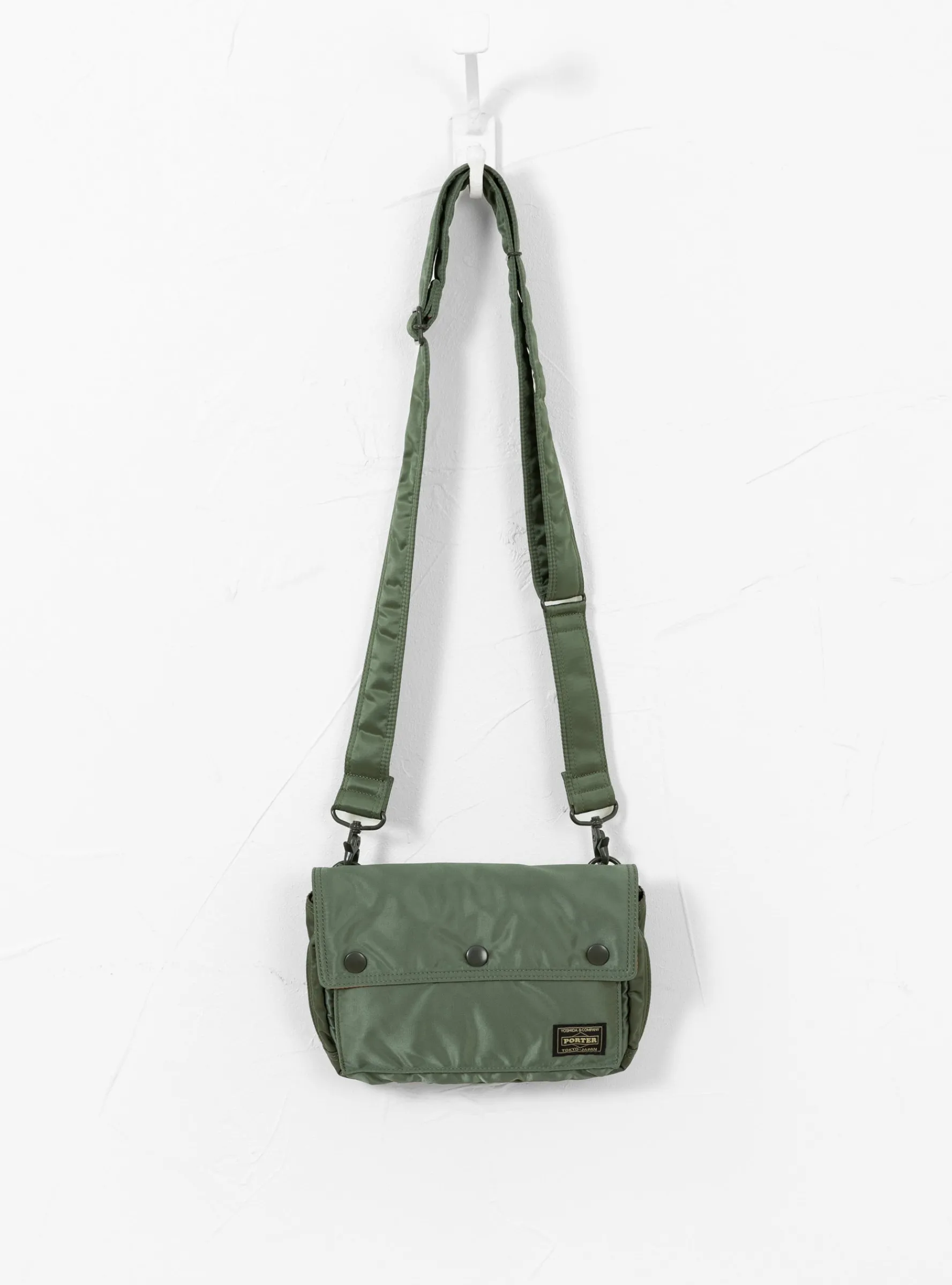 Bio-Nylon TANKER Envelope Bag Sage Green<Porter Yoshida & Co. Hot