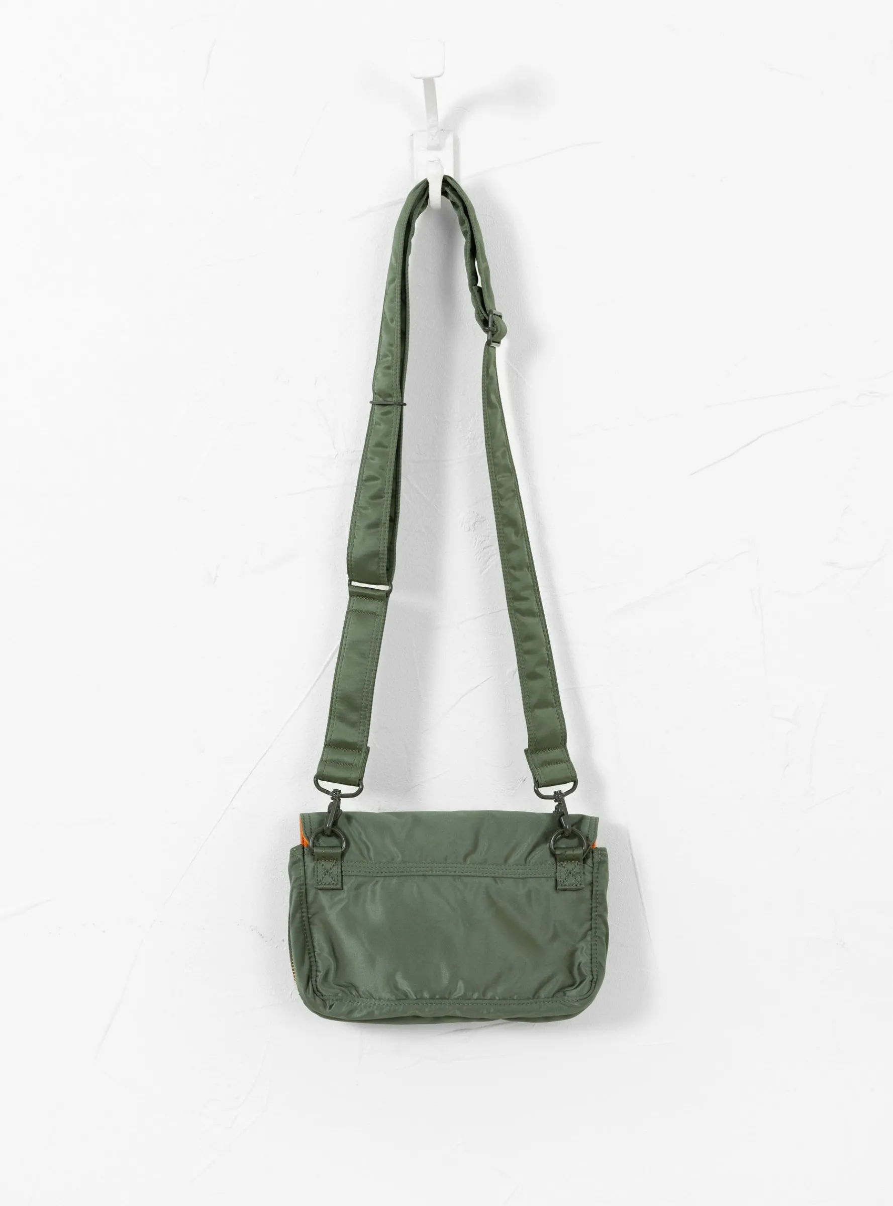 Bio-Nylon TANKER Envelope Bag Sage Green<Porter Yoshida & Co. Hot