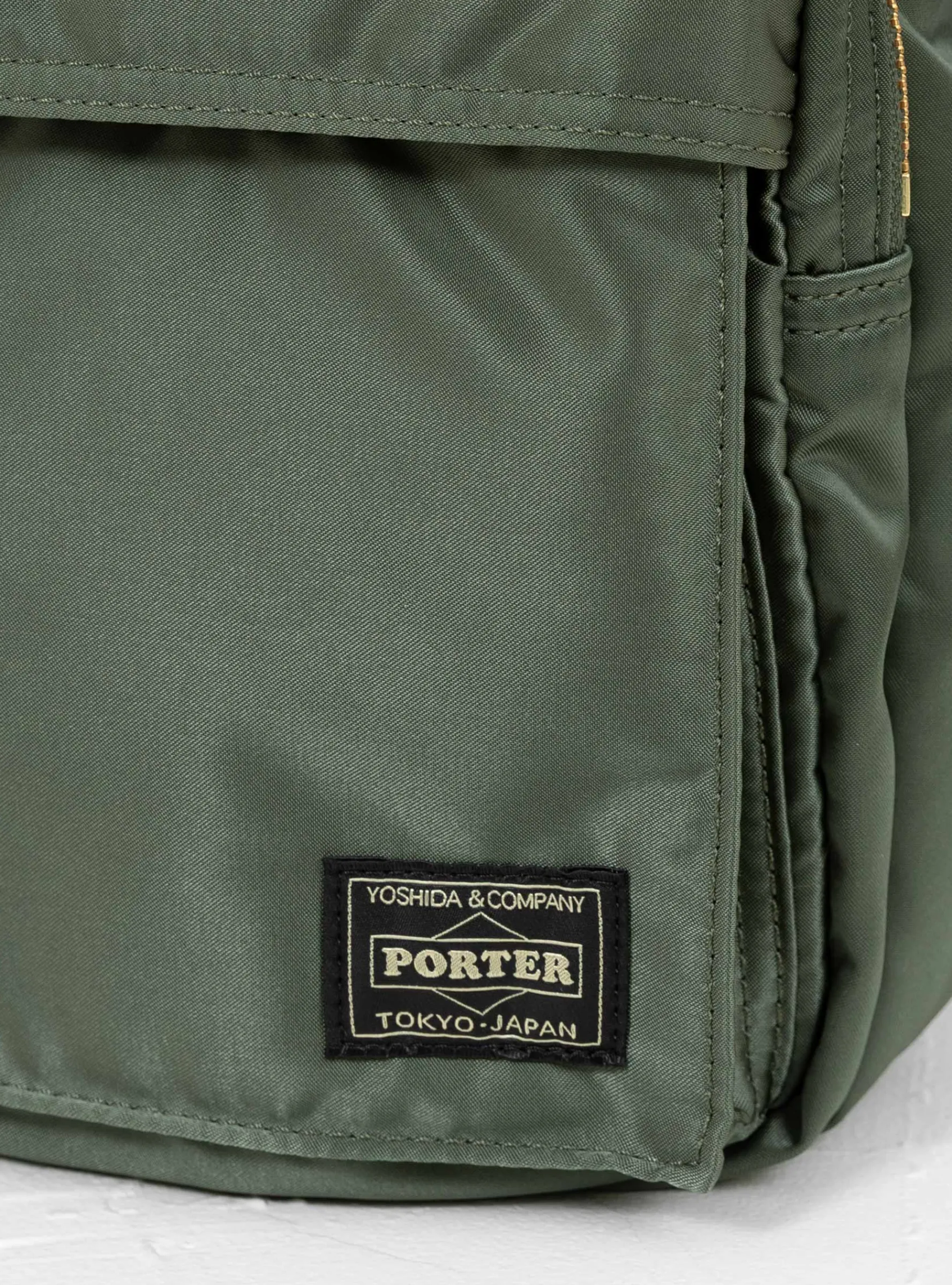 Bio-Nylon TANKER Vertical Bag Sage Green<Porter Yoshida & Co. New