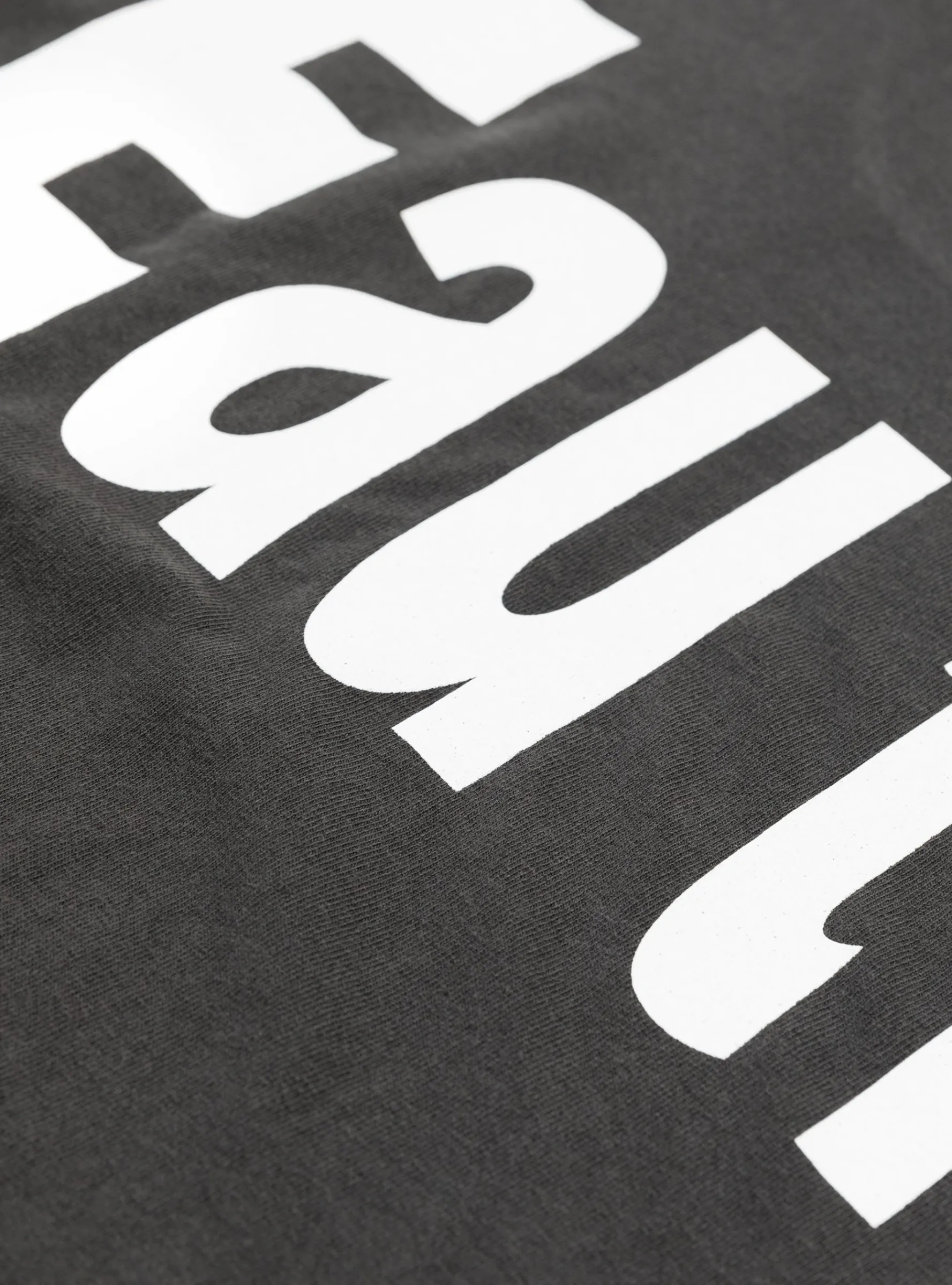 Biru T-Shirt Vintage Black<b.Eautiful Clearance