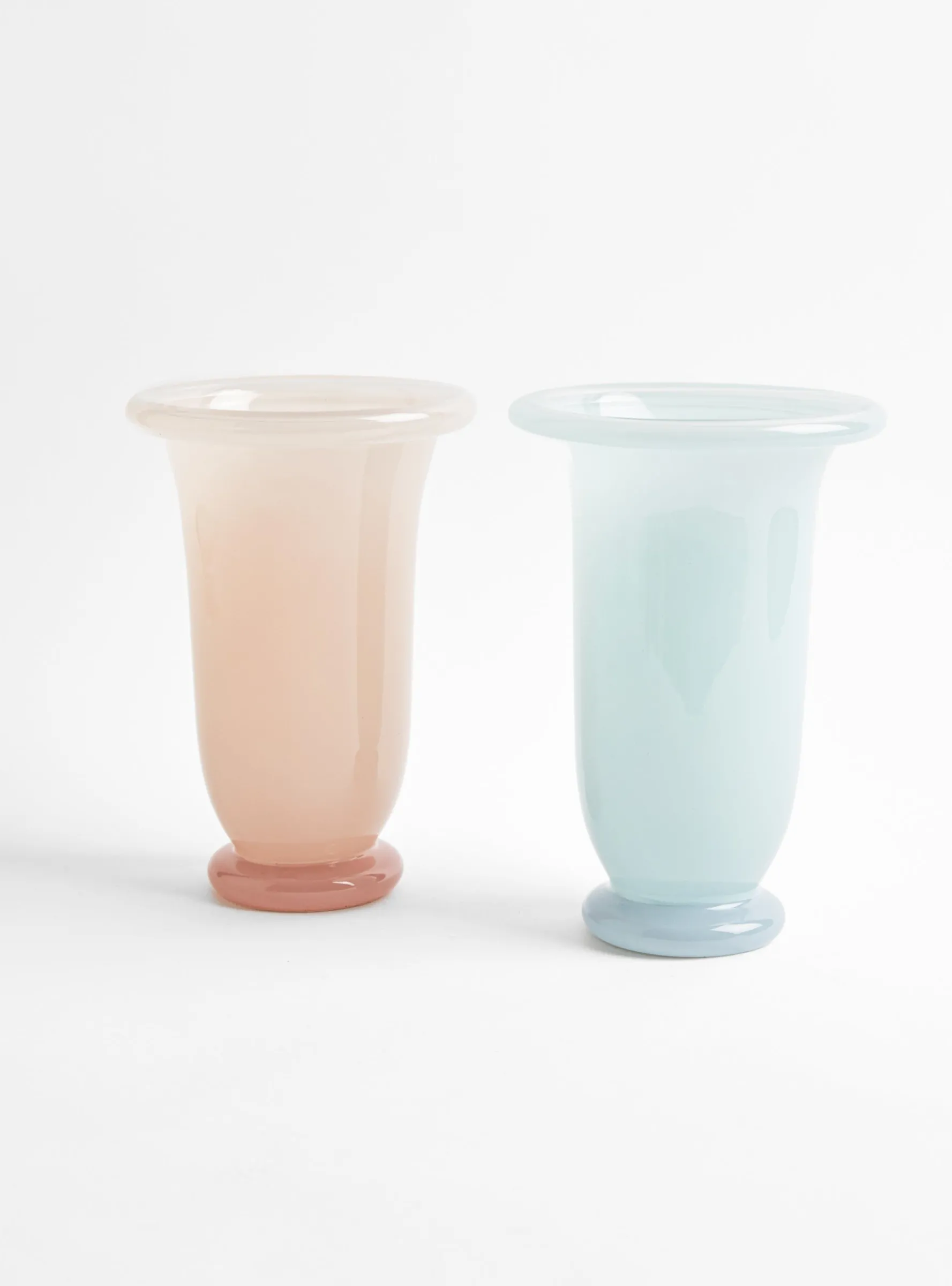 Empire Vase Medium Light Pink<Hay New