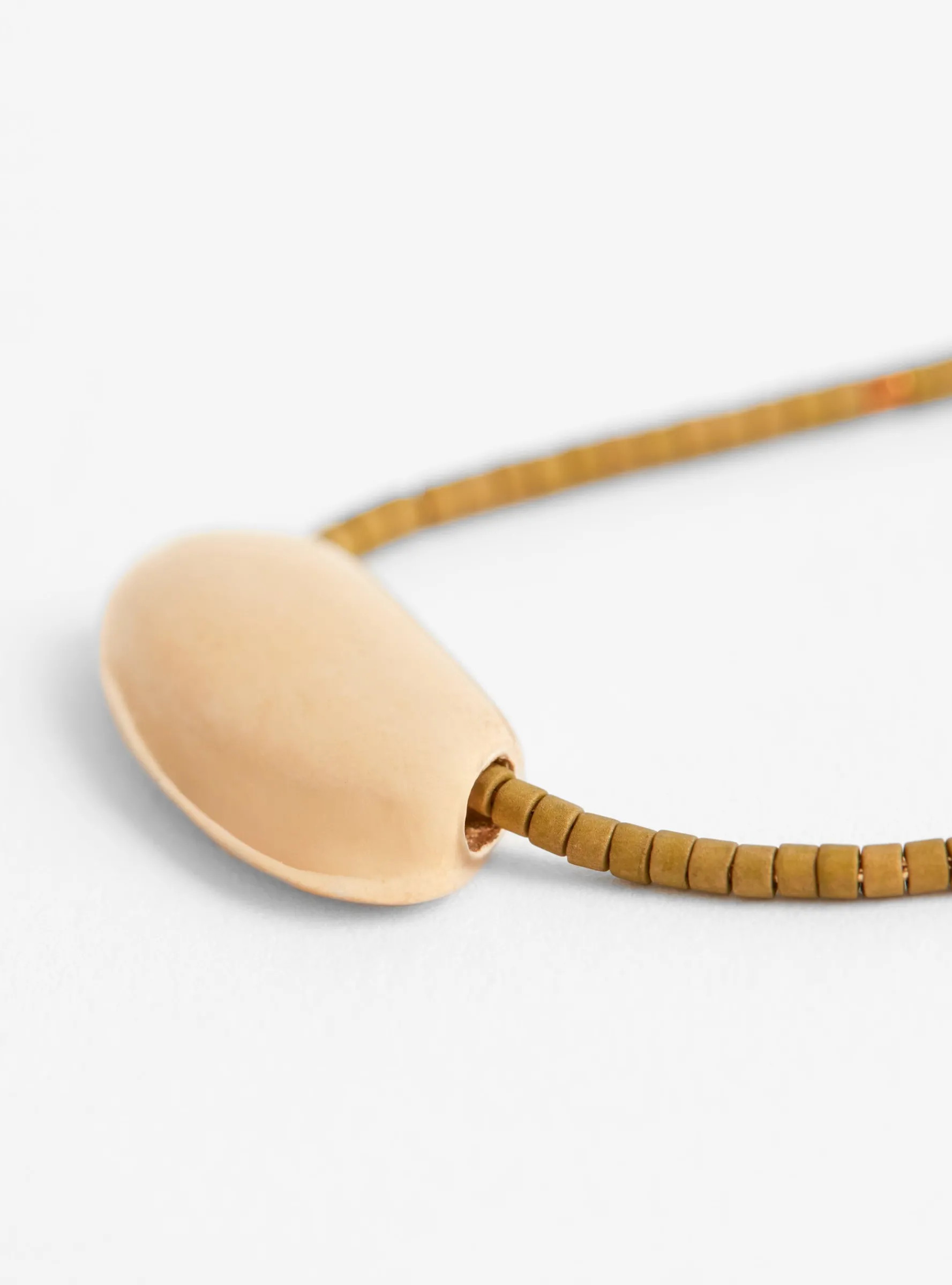 Flat Oval Gold Plated Pendant and Miyuki Chain Olive<Helena Rohner New