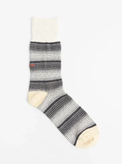 Horizontal Stripe Socks Charcoal<ROTOTO Hot