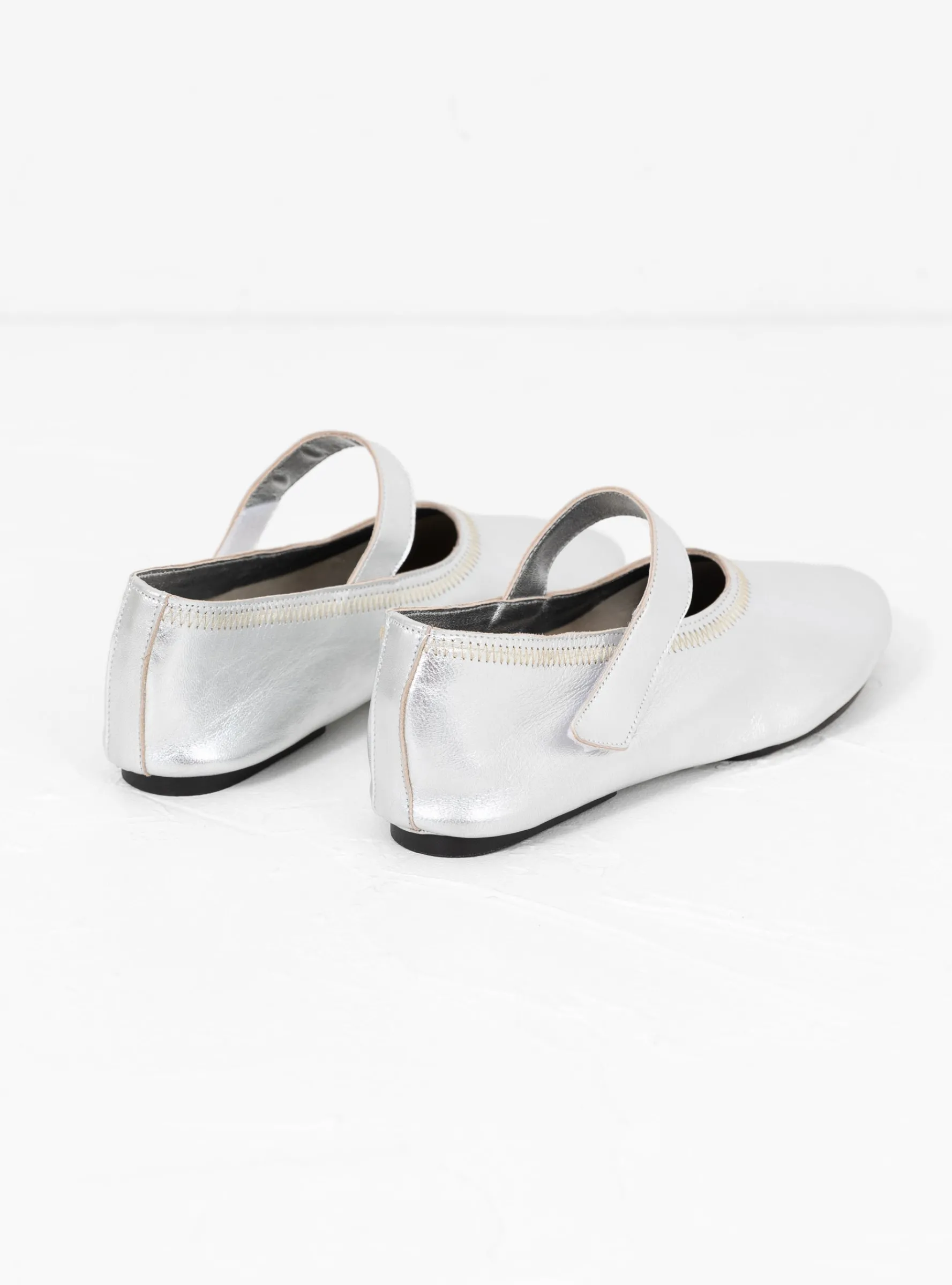 Martino Flat Mary Jane Scale<About Arianne Fashion