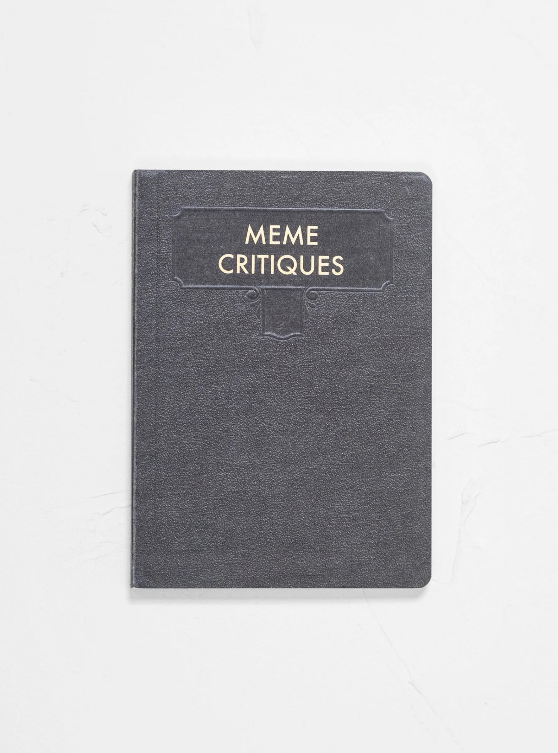 Meme Critiques Journal Black<The Mincing Mockingbird Fashion