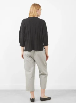 Mid-Poet Mockneck Sweater, Charcoal<7115 by Szeki Best
