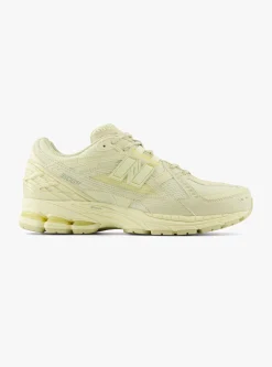 M1906NK Pale Moss & Ambient Light<New Balance Online