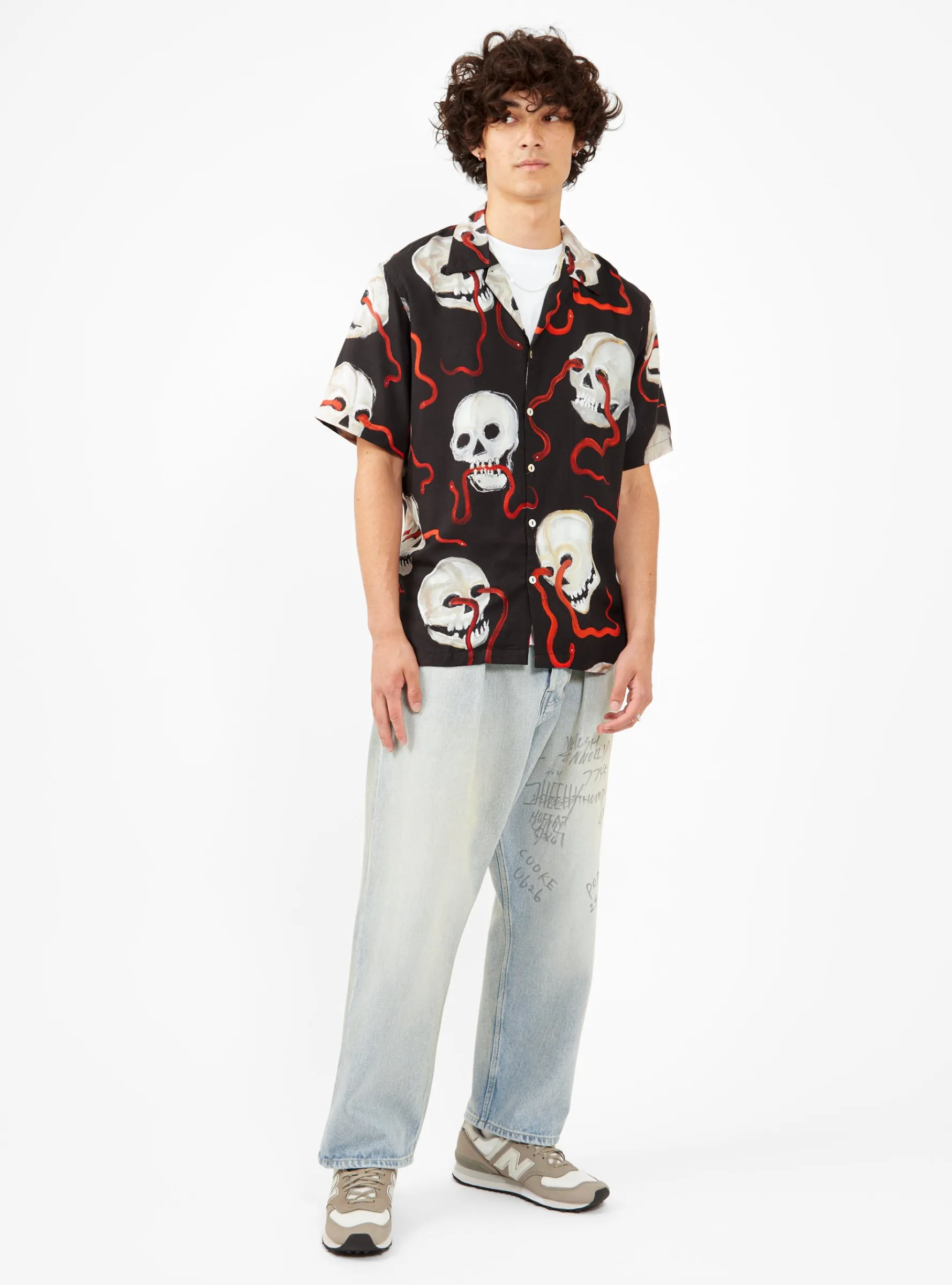 Momento Mori Shirt Black & Red<Endless Joy Online