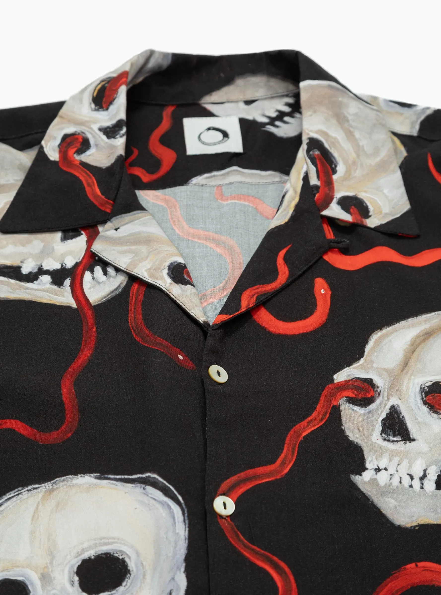 Momento Mori Shirt Black & Red<Endless Joy Online