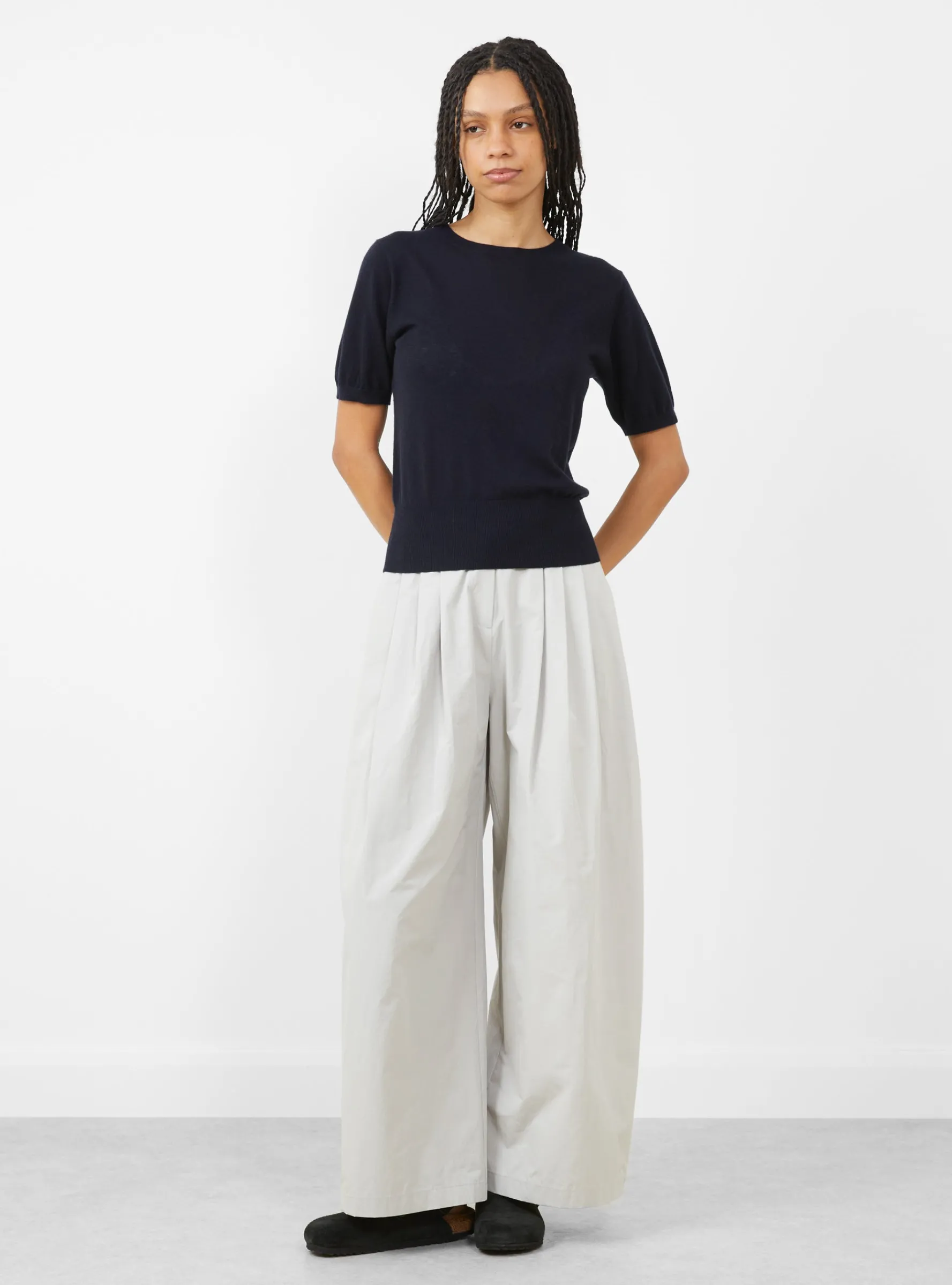 N°416 Noor Short Sleeve Knit Navy<Extreme Cashmere Fashion