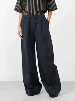 Prelah Trousers Navy<Christian Wijnants Online