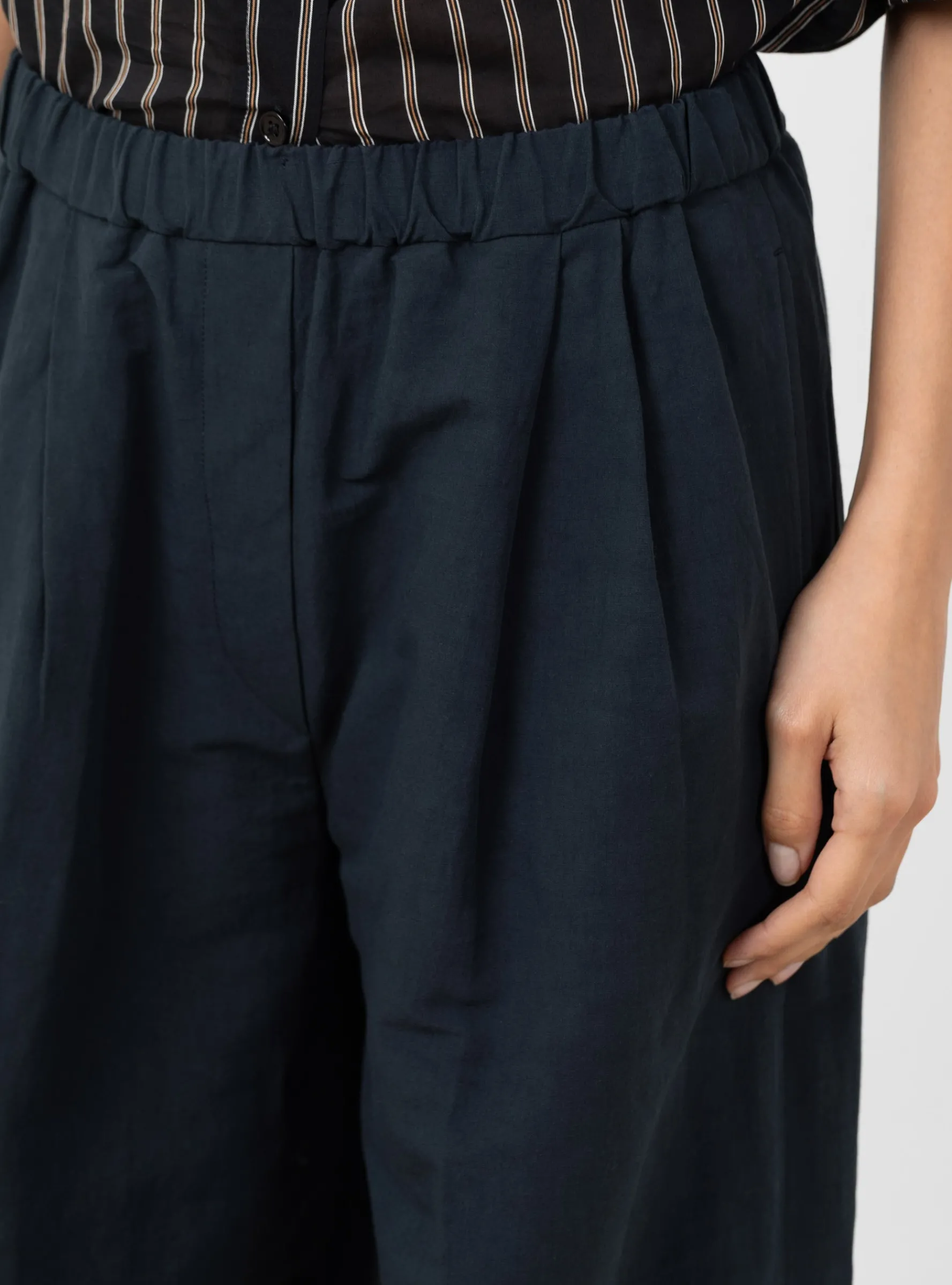 Prelah Trousers Navy<Christian Wijnants Online
