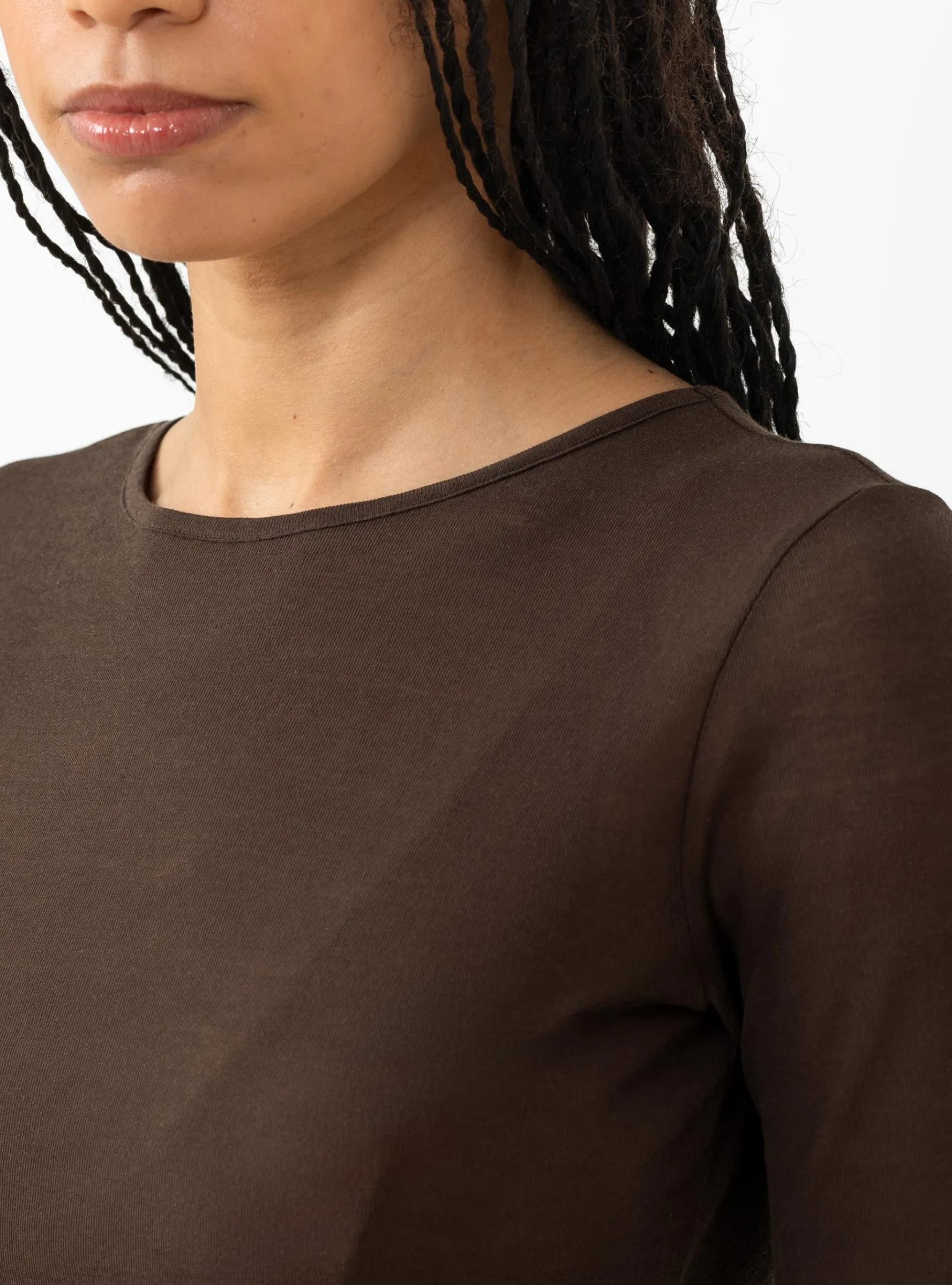 Round Short Sleeve T-Shirt, Brown<AMOMENTO Fashion