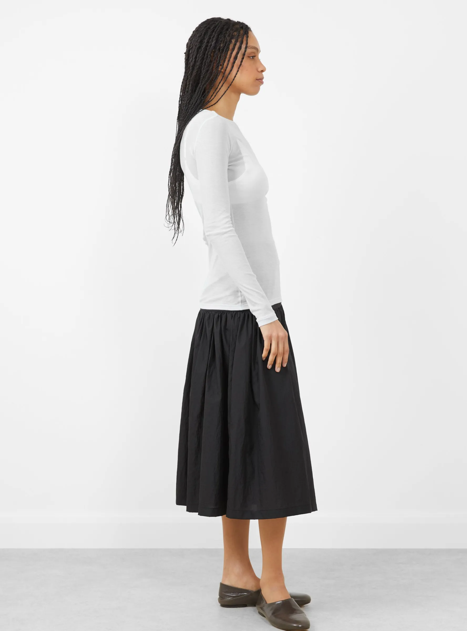 Round T-Shirt, Light Blue<AMOMENTO New