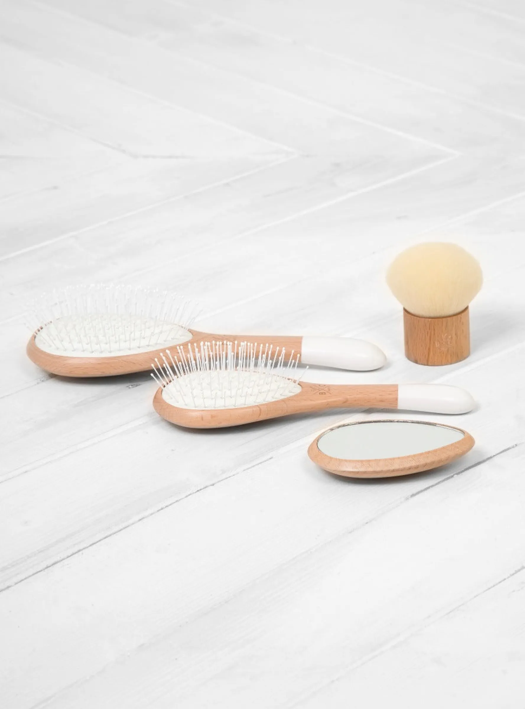 Small Wooden Detangling Brush<Bachca Sale