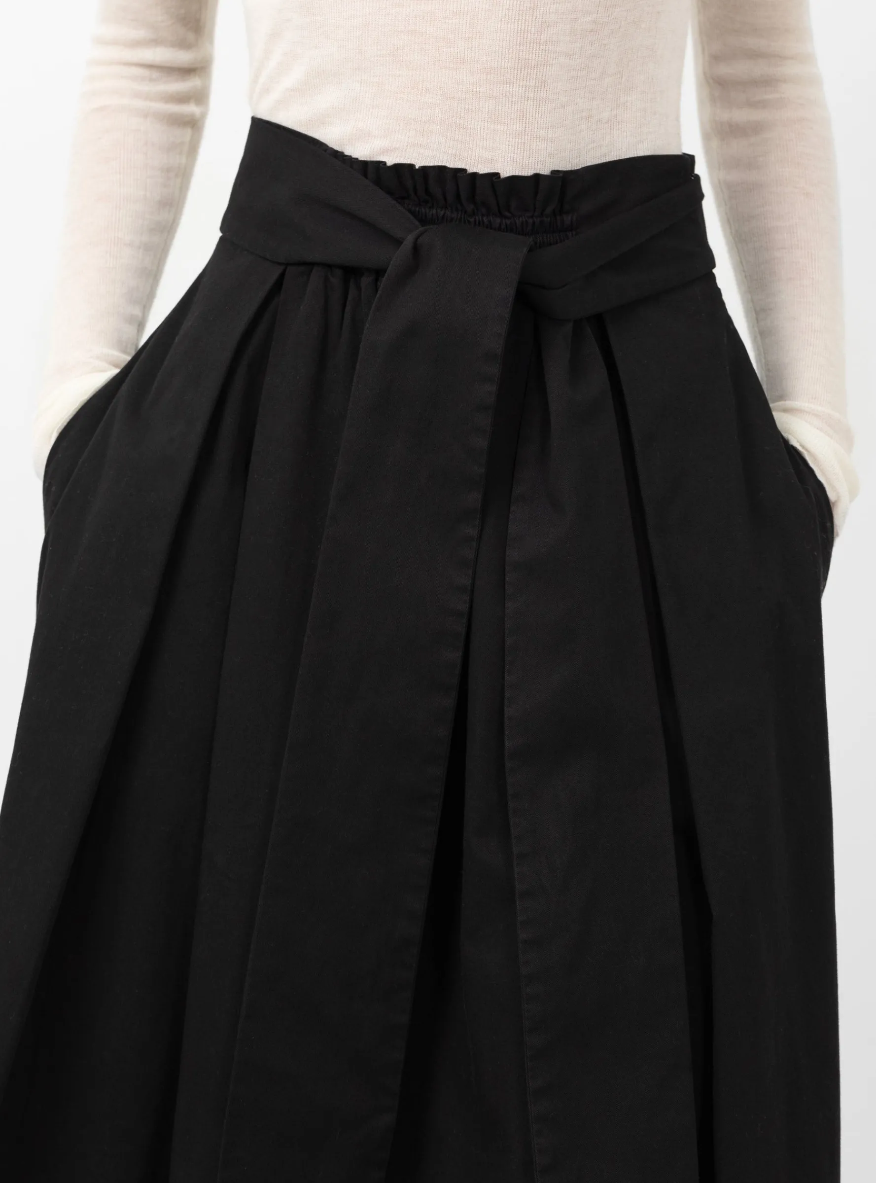 Smocked Tie Front Skirt Black<Modern Weaving Outlet