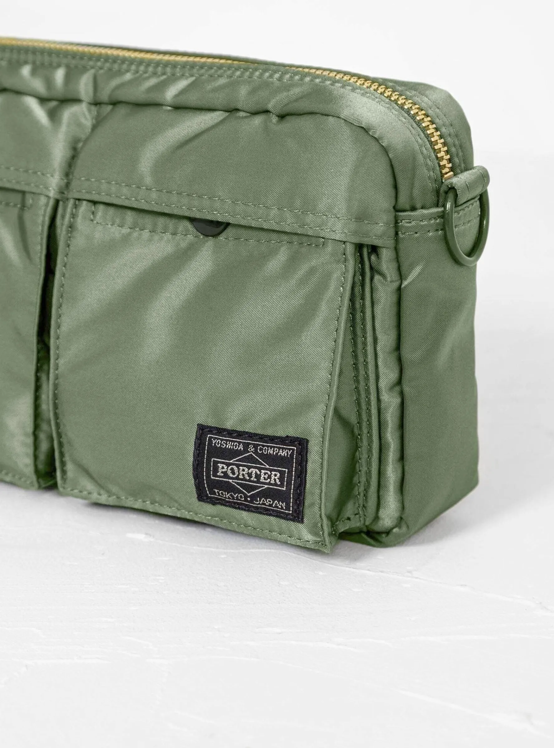 TANKER Clip Shoulder Bag Sage Green<Porter Yoshida & Co. New