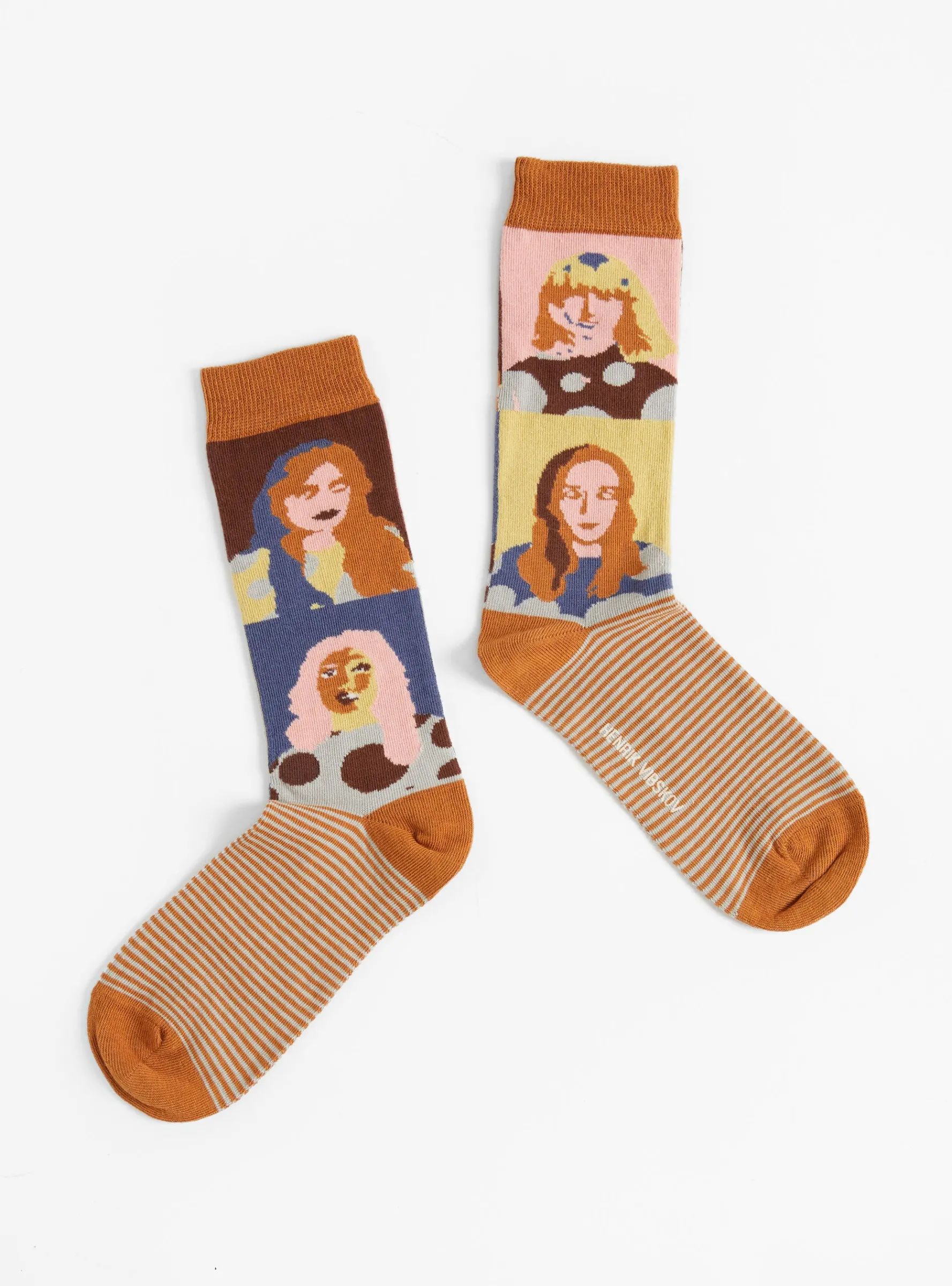 The Intern Socks Brown Coral Faces<Henrik Vibskov Hot
