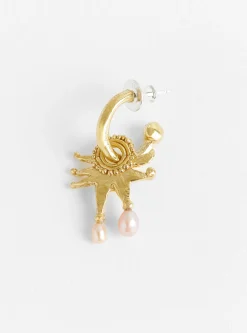 The Pierrot Tomb Charm Hoop Freshwater Pearl<Ruby Jack New
