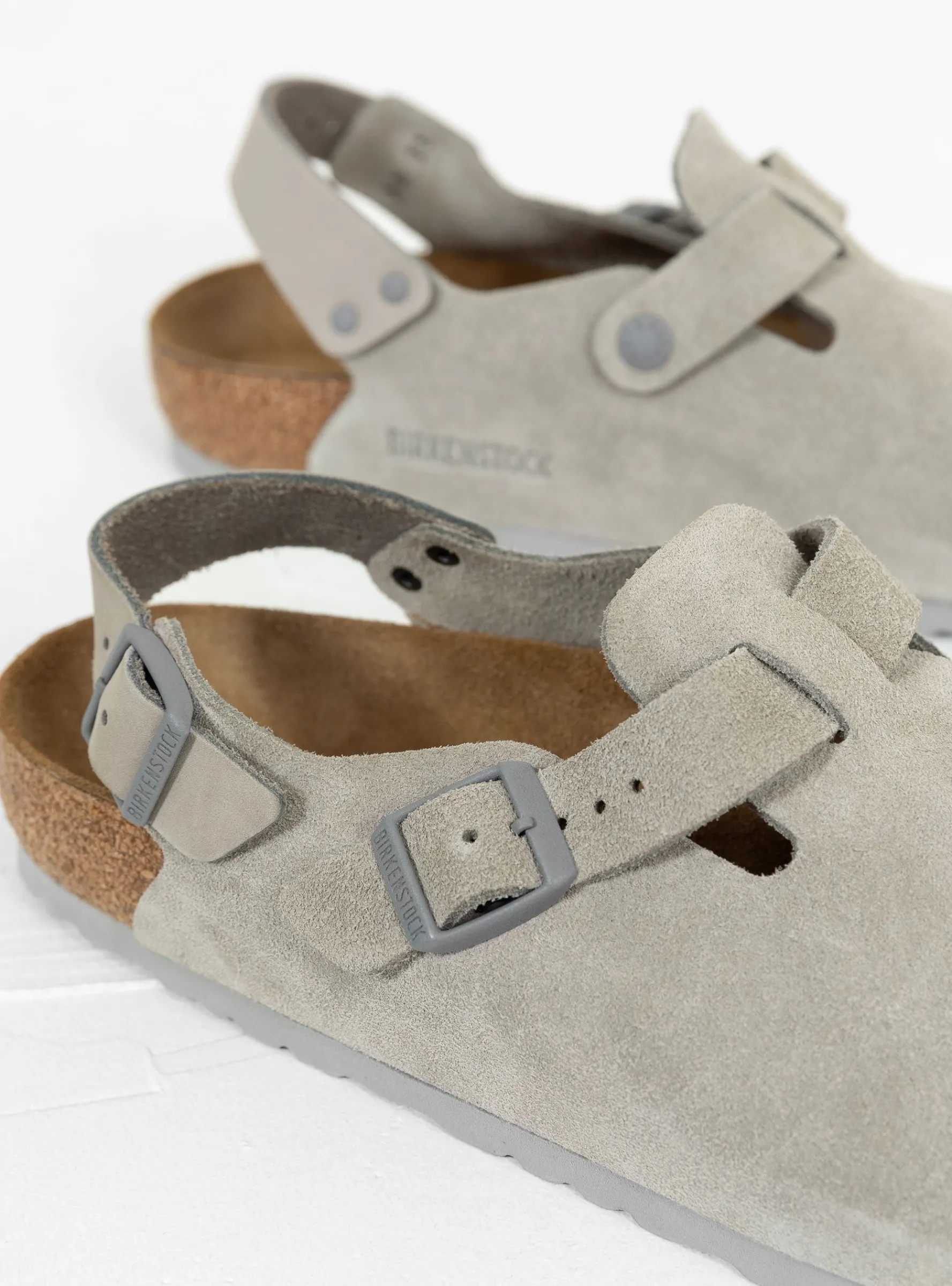 Tokio Suede Sandal Stone Coin<Birkenstock Outlet