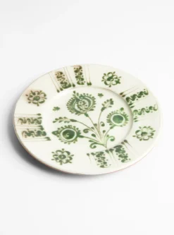 Transylvanian Flower Dinner Plate<International Wardrobe Sale