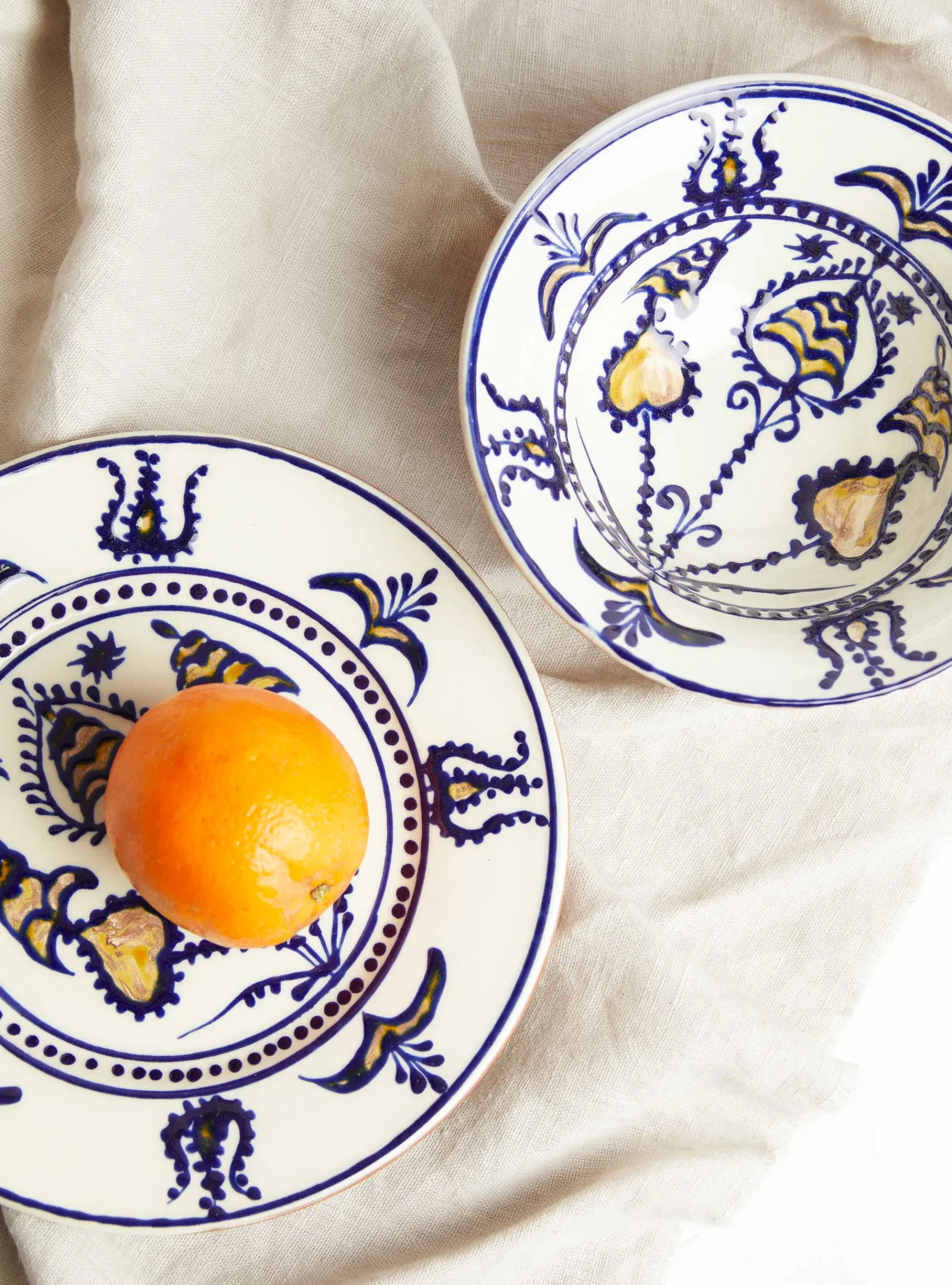 Transylvanian Symbols Small Bowl<International Wardrobe Discount