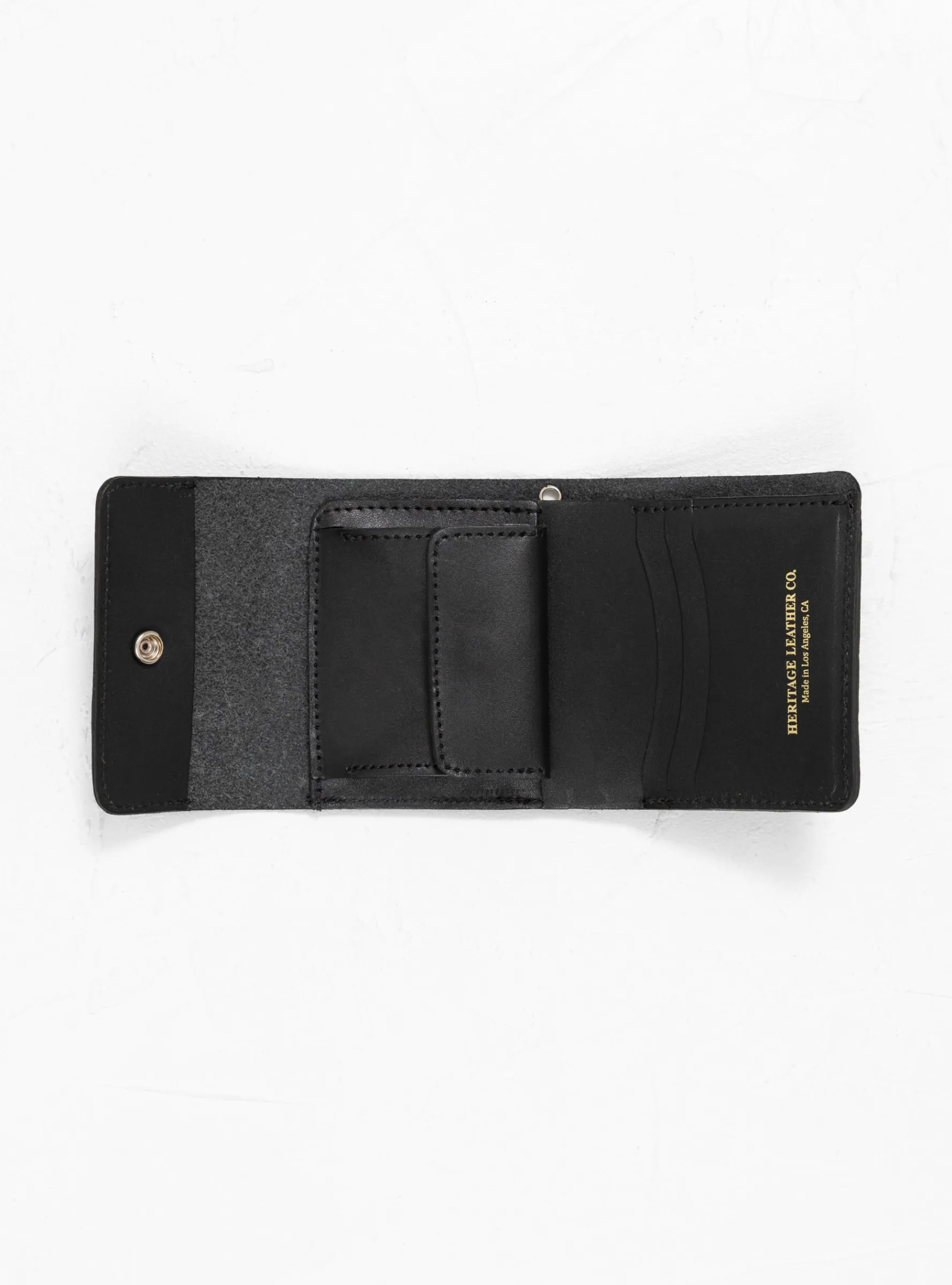 Tri-Fold Latigo Leather Wallet Black<Heritage Leather Company Outlet