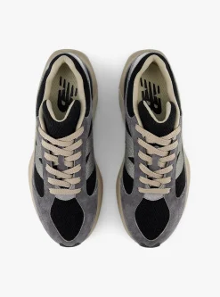 UWRPDCST Magnet & Driftwood<New Balance Sale