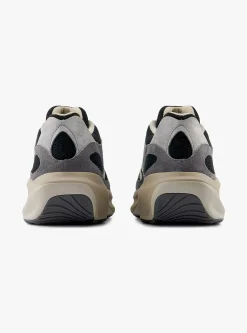 UWRPDCST Magnet & Driftwood<New Balance Sale